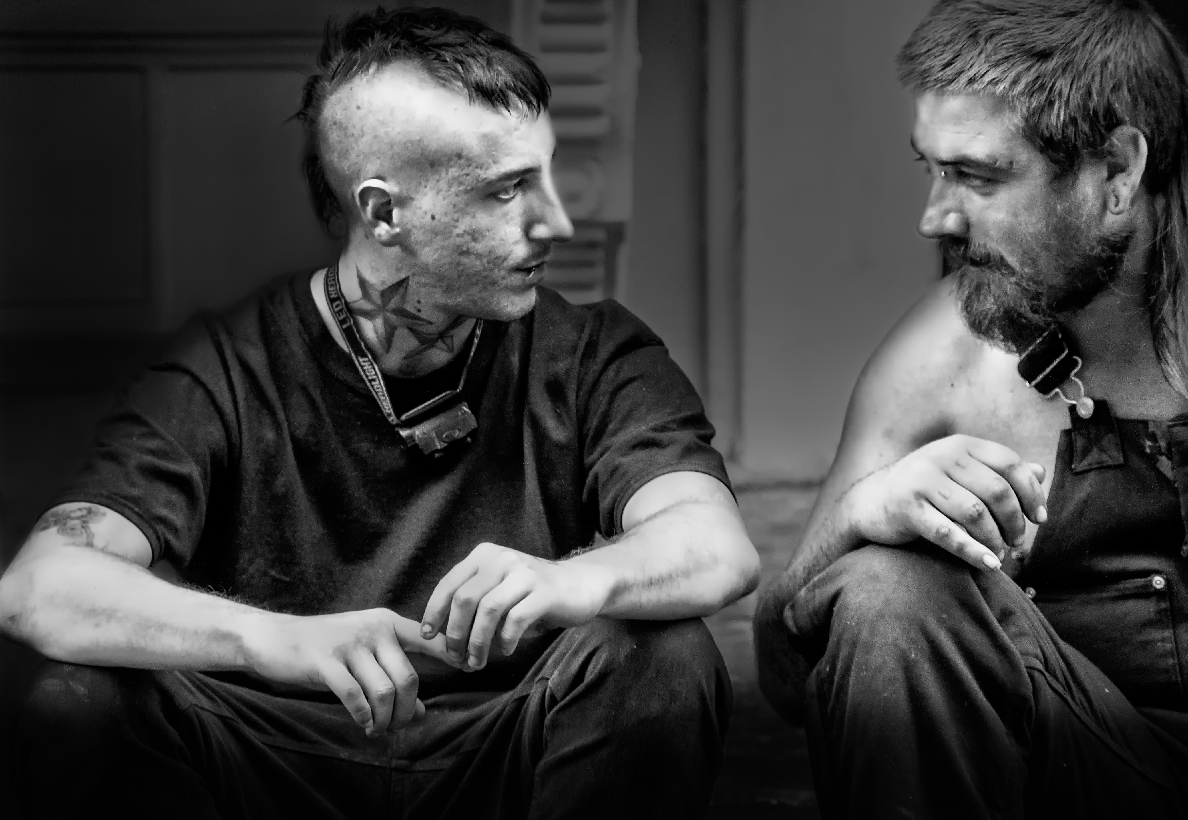 Conversation on Rue Royale